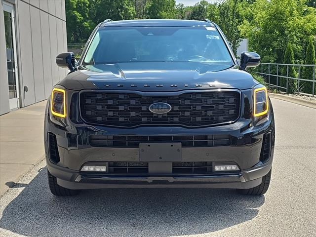 Photo of 2021 Ebony Black Kia Telluride