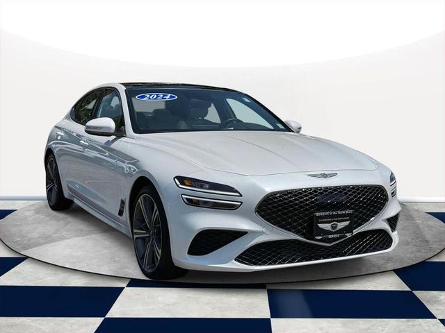 Photo of 2024 Uyuni White Genesis G70