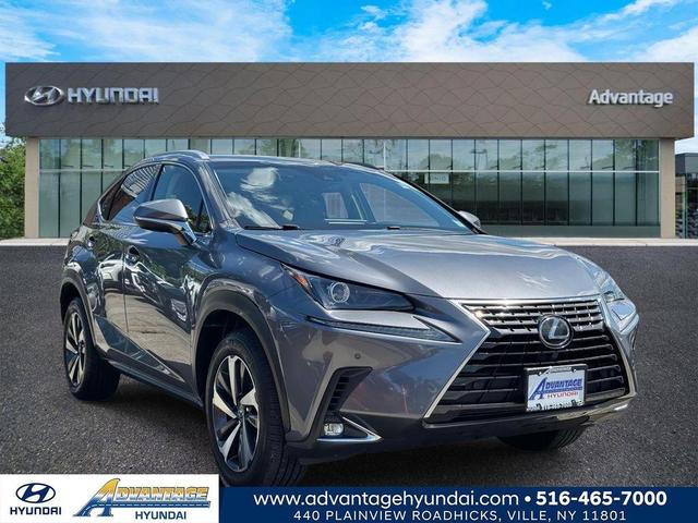 Photo of 2019 Gray Lexus NX 300
