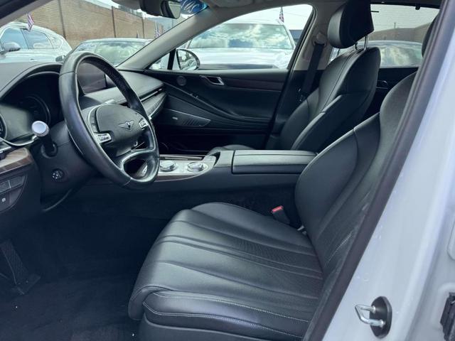 Photo of 2023 White Genesis G80