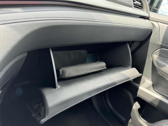 Photo of 2023 Radiant Red Metallic II Honda Odyssey