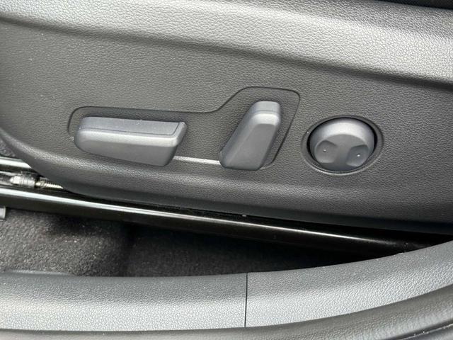 Photo of 2023 Gray Hyundai KONA