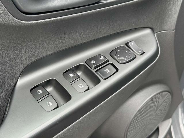 Photo of 2023 Gray Hyundai KONA