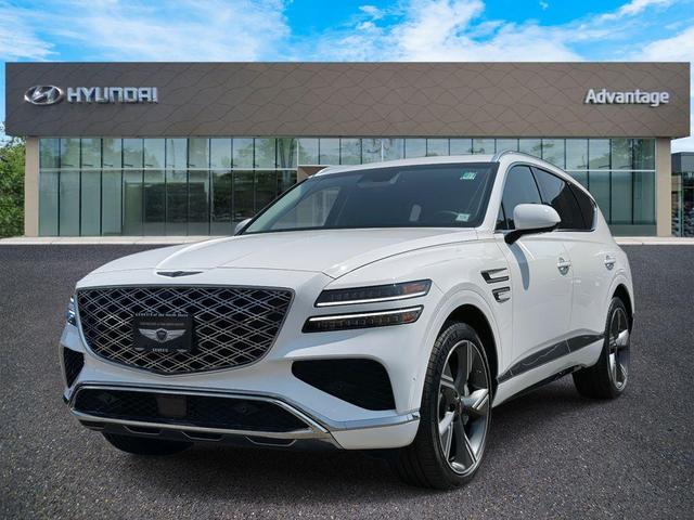 Photo of 2025 White Genesis GV80