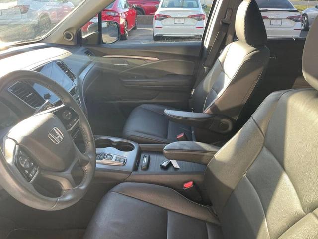 Photo of 2022 Modern Steel Metallic Honda Pilot