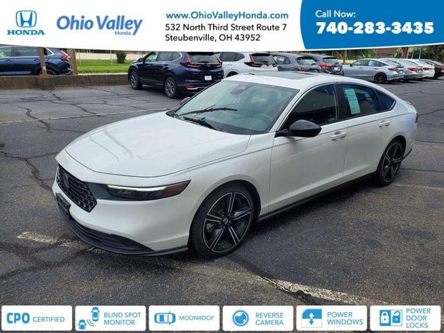 Photo of 2023 Platinum White Pearl Honda Accord Hybrid