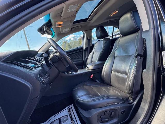 Photo of 2012 Tuxedo Black Metallic Ford Taurus