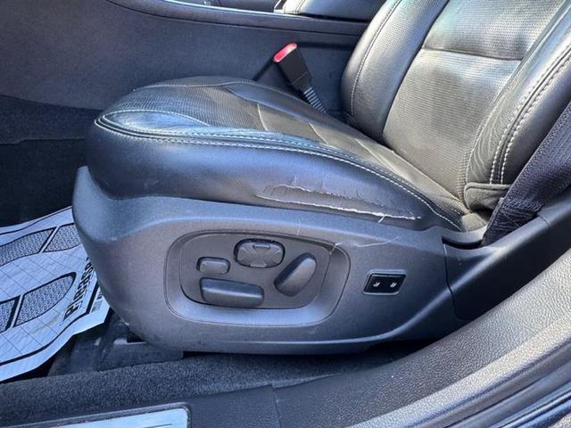 Photo of 2012 Tuxedo Black Metallic Ford Taurus