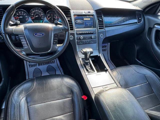 Photo of 2012 Tuxedo Black Metallic Ford Taurus
