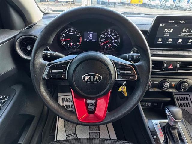 Photo of 2021 Currant Red Kia Forte