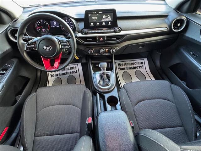 Photo of 2021 Currant Red Kia Forte