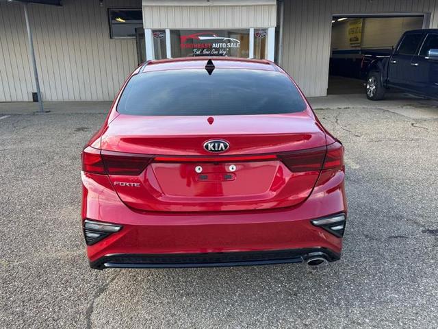 Photo of 2021 Currant Red Kia Forte