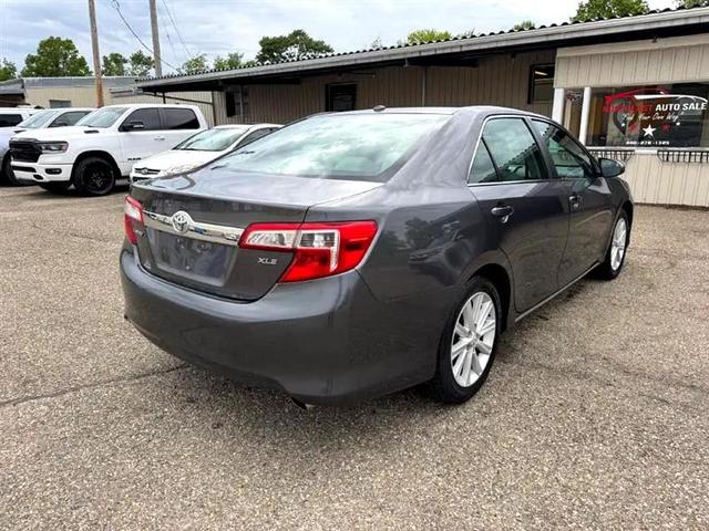 Photo of 2014 Not Specified Toyota Camry