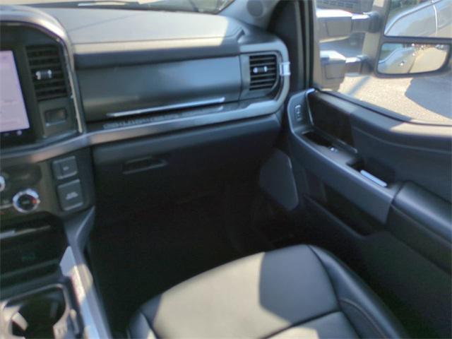 Photo of 2024 Silver Metallic Ford F-250