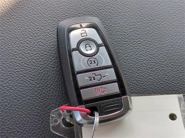 Photo of 2024 Silver Metallic Ford F-250