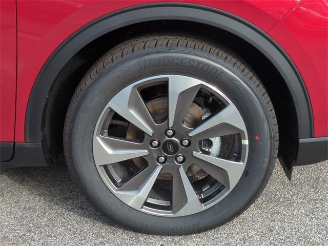 Photo of 2025 Rapid Red Metallic Tinted Clearcoat Ford Escape