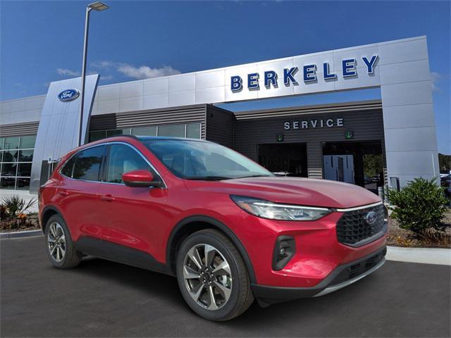 Photo of 2025 Rapid Red Metallic Tinted Clearcoat Ford Escape