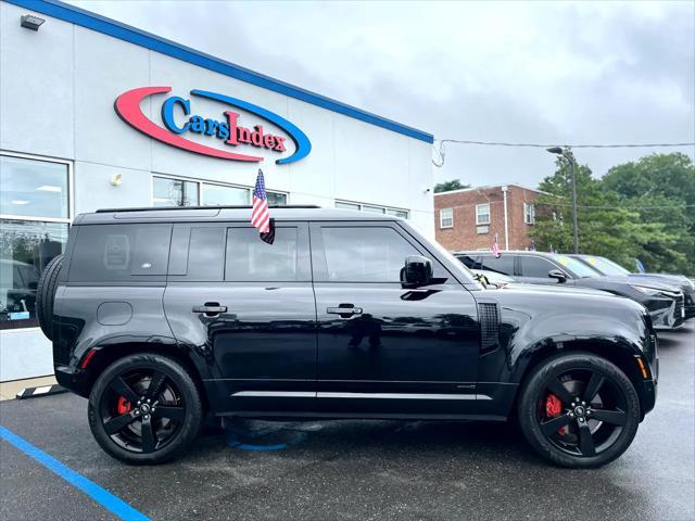 Photo of 2023 Santorini Black Metallic Land Rover Defender