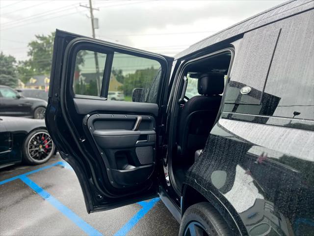Photo of 2023 Santorini Black Metallic Land Rover Defender