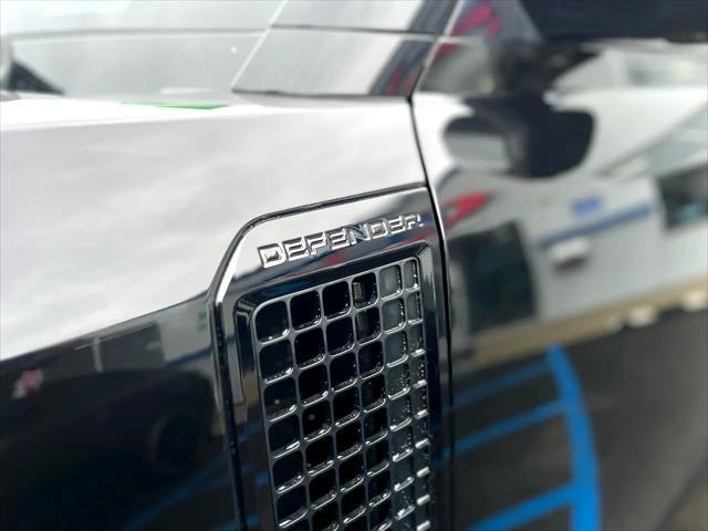 Photo of 2023 Santorini Black Metallic Land Rover Defender