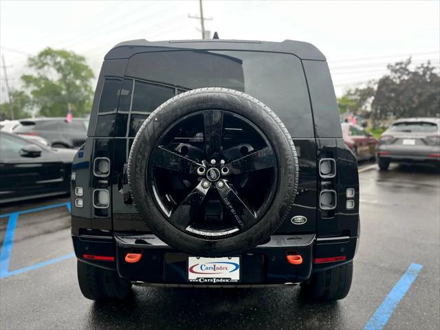 Photo of 2023 Santorini Black Metallic Land Rover Defender