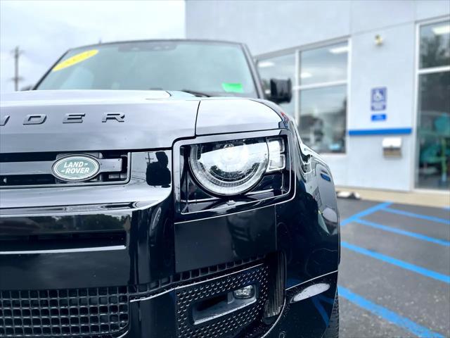 Photo of 2023 Santorini Black Metallic Land Rover Defender