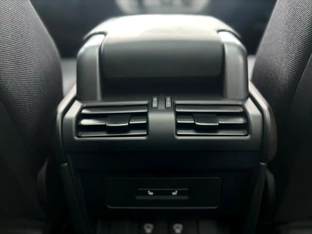 Photo of 2023 Santorini Black Metallic Land Rover Defender