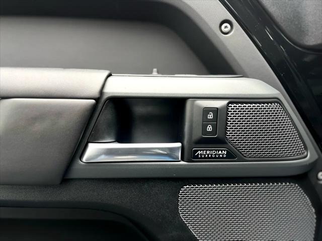 Photo of 2023 Santorini Black Metallic Land Rover Defender
