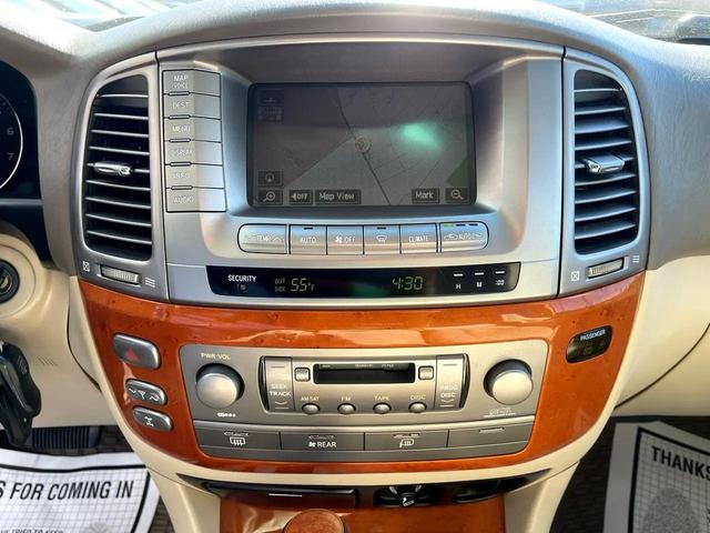 Photo of 2007 Sand Dollar Pearl Lexus LX 470