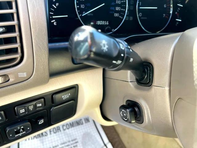 Photo of 2007 Sand Dollar Pearl Lexus LX 470