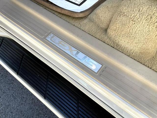 Photo of 2007 Sand Dollar Pearl Lexus LX 470