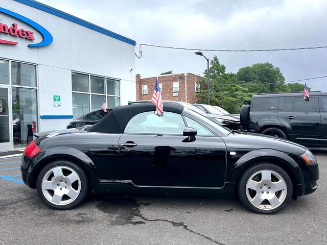 Photo of 2002 BLACK Audi TT