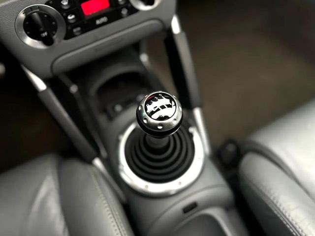 Photo of 2002 BLACK Audi TT
