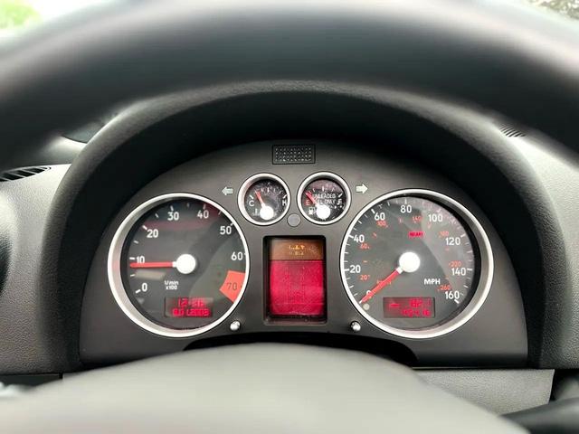 Photo of 2002 BLACK Audi TT