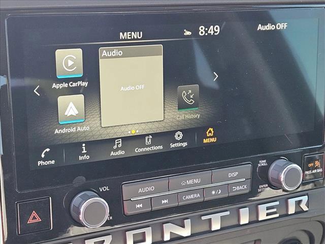Photo of 2025 Glacier White Nissan Frontier