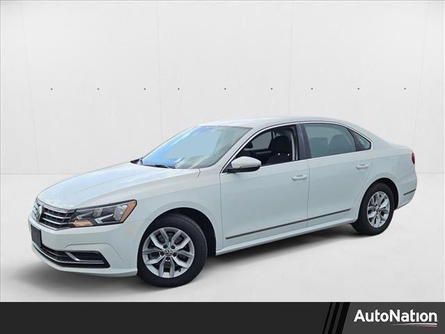 Photo of 2017 Pure White Volkswagen Passat