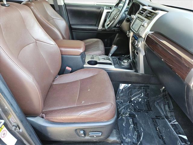 Photo of 2017 Magnetic Gray Metallic Toyota 4Runner