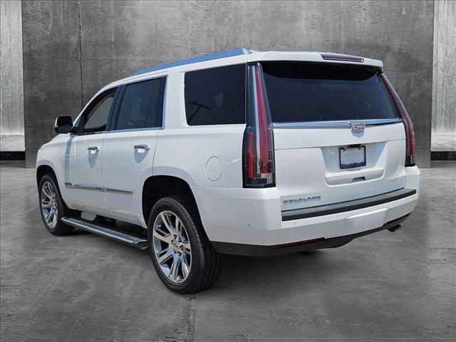 Photo of 2020 Crystal White Tricoat Cadillac Escalade