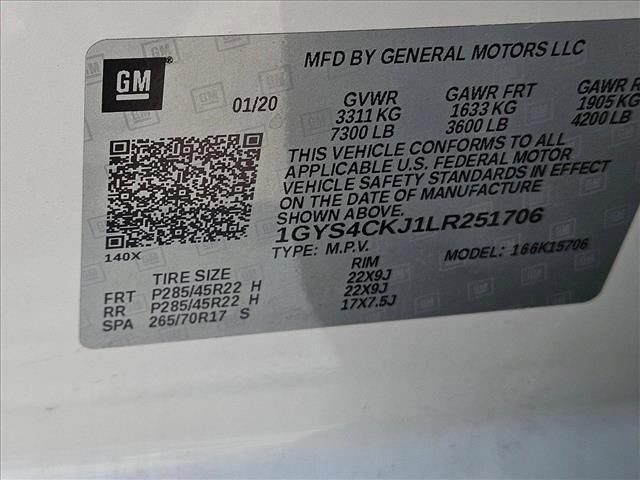 Photo of 2020 Crystal White Tricoat Cadillac Escalade
