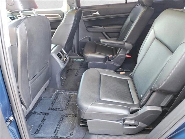 Photo of 2019 Tourmaline Blue Metallic Volkswagen Atlas