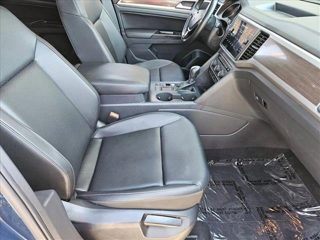 Photo of 2019 Tourmaline Blue Metallic Volkswagen Atlas