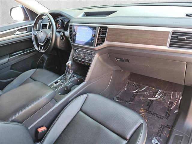 Photo of 2019 Tourmaline Blue Metallic Volkswagen Atlas