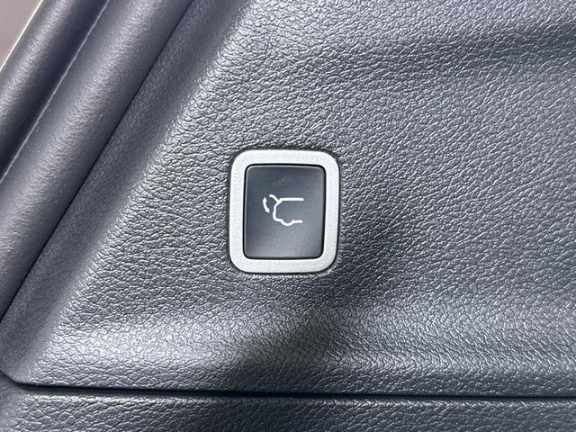 Photo of 2025 Blue Chrysler Pacifica