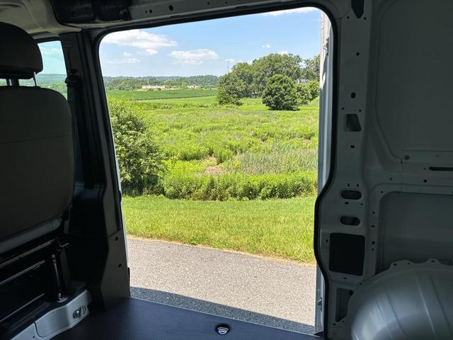 Photo of 2025 White RAM ProMaster 1500