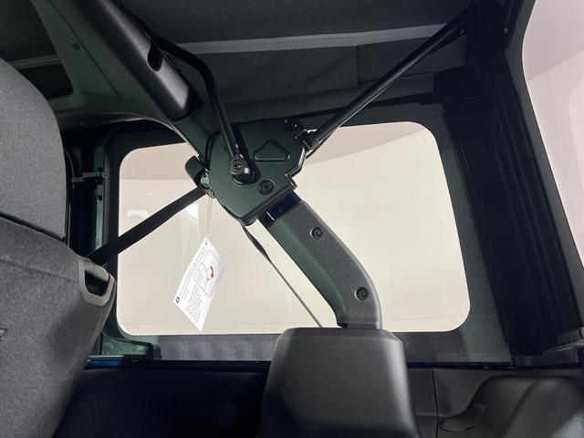 Photo of 2025 Blue Jeep Wrangler