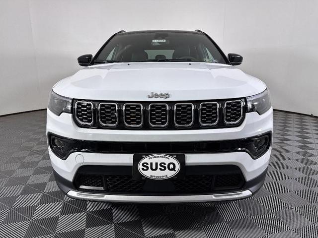 Photo of 2025 White Jeep Compass