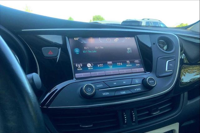 Photo of 2017 Ebony Twilight Metallic Buick Envision