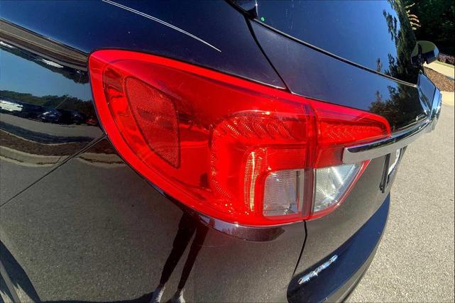 Photo of 2017 Ebony Twilight Metallic Buick Envision