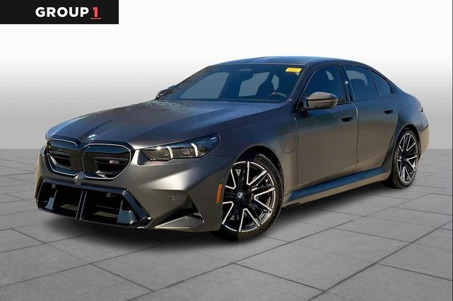Photo of 2026 Frozen Deep Grey Metallic BMW M5