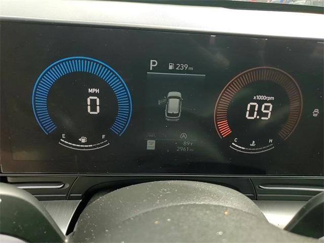 Photo of 2024 Soultronic Orange Pearl Hyundai KONA